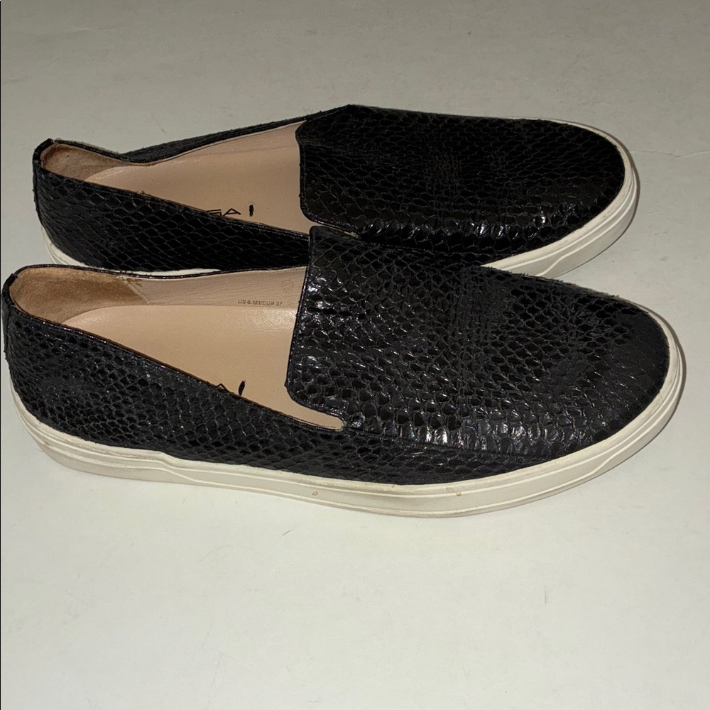 Via Spiga Slip On Sneakers 37 6.5